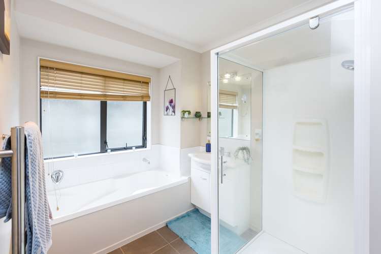 19 Aragon Grove Kingsley Heights_11