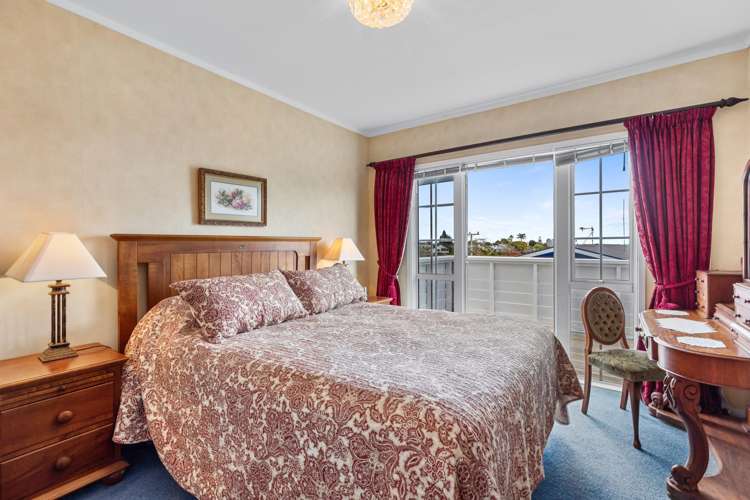 1 Matua Road Matua_16