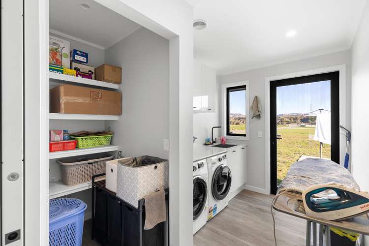 230 Valley Views Fitzherbert_34