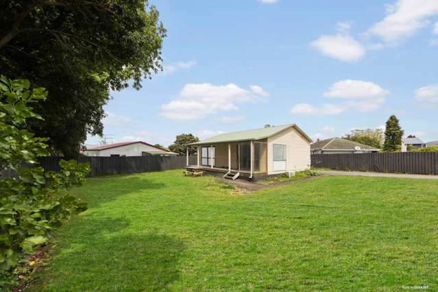 9 & 11A Kervil Avenue Te Atatu Peninsula_3