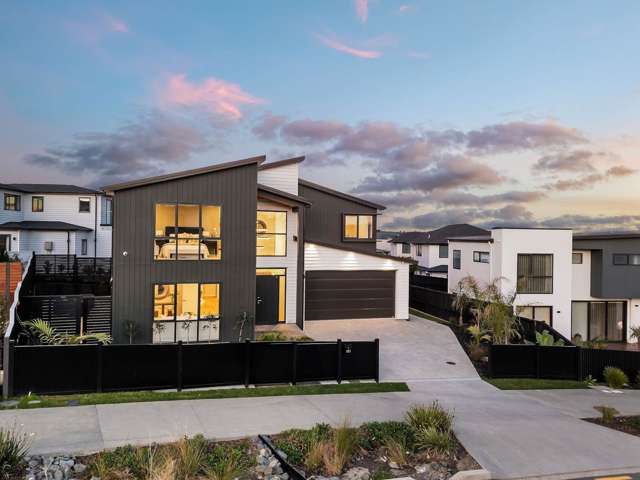 Brand New & Three Master En-suites