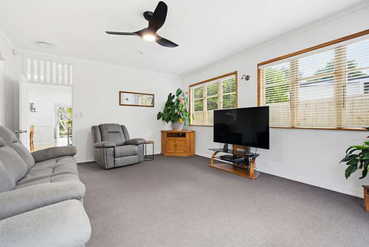 6 Hull Road Waiuku_8