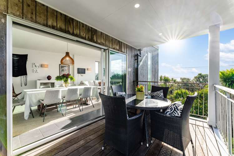 2 Berridge Road Muriwai_19