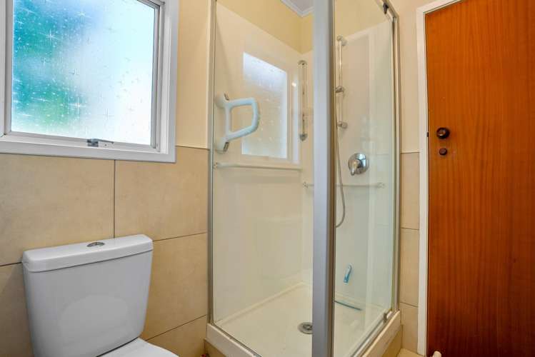 113 Sandspit Road Waiuku_41