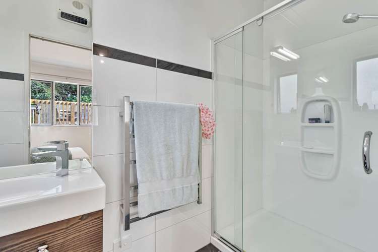 10 Vittoria Terrace Flat Bush_12