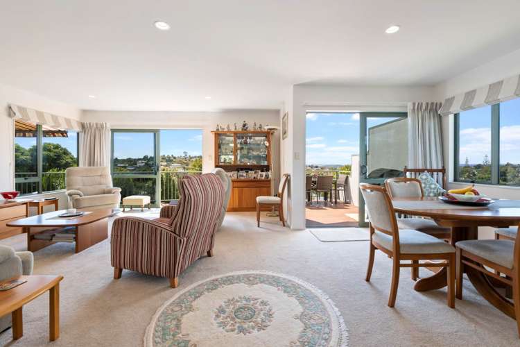 20 Rivervale Grove Stanmore Bay_10