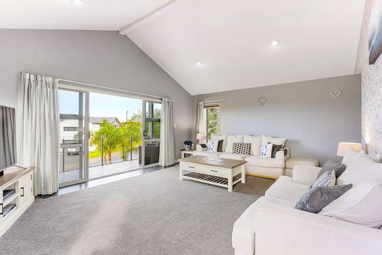 21 Kotanui Avenue Army Bay_7