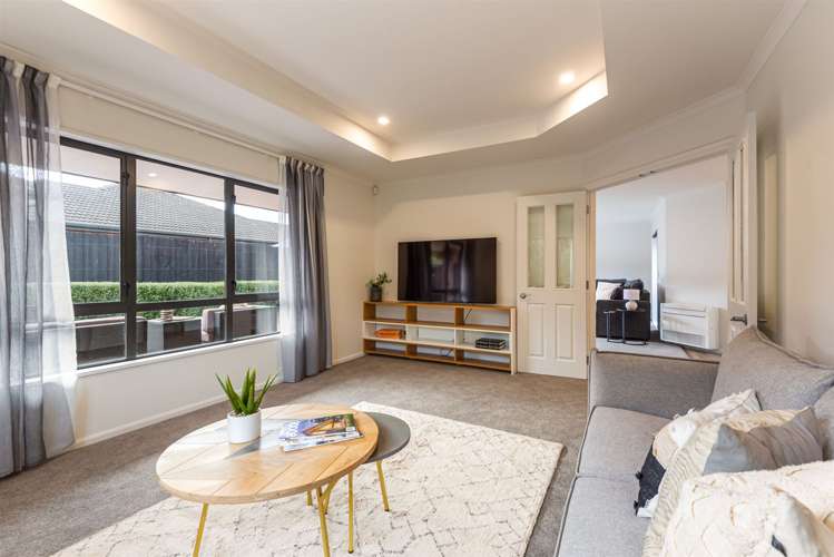 14 Amoka Crescent Parklands_8