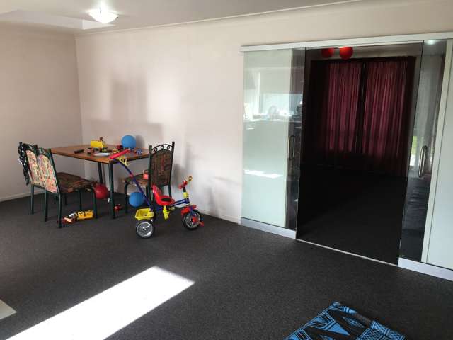 10 Tir Conaill Avenue Flat Bush_2