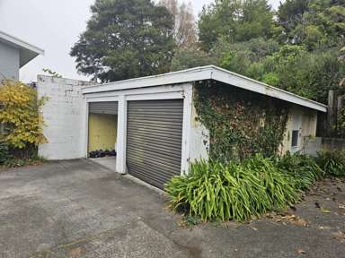 2/27 Tawa Street_2