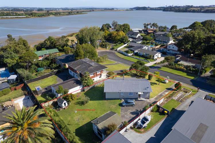 8 Shanley Crescent Waiuku_13