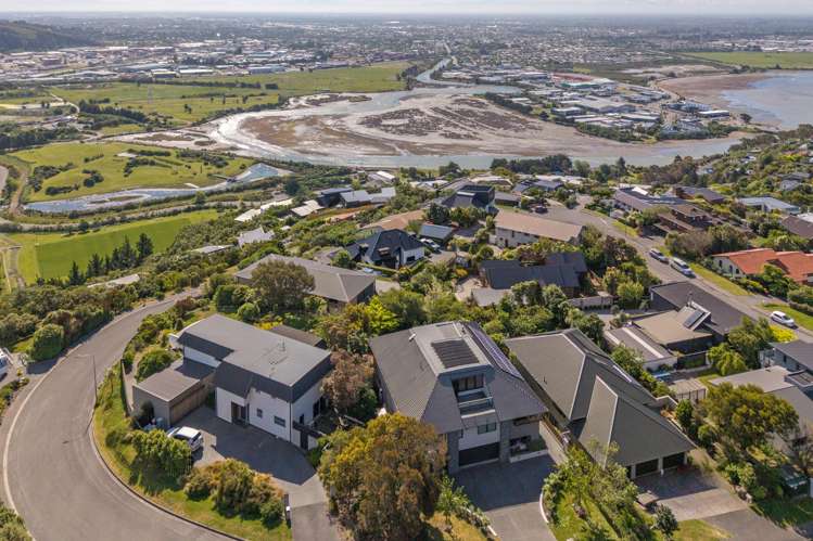 227 Cannon Hill Crescent Mt Pleasant_21