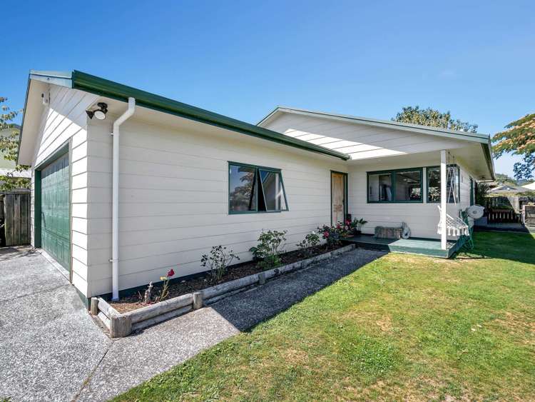 14 Bronte Place Owhata_19