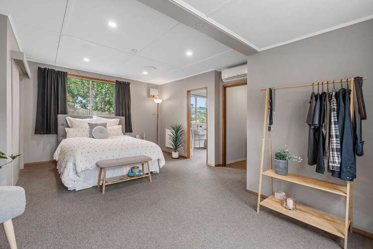 8 Weir Street Green Island_18