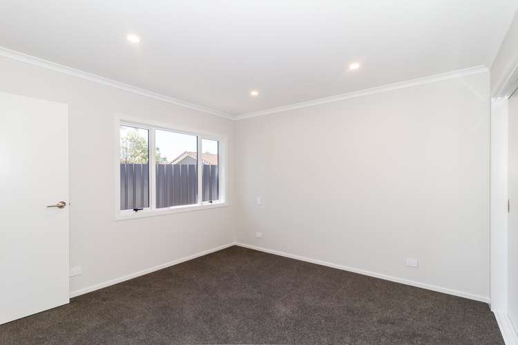 2&3/52 Park Road Greenmeadows_21