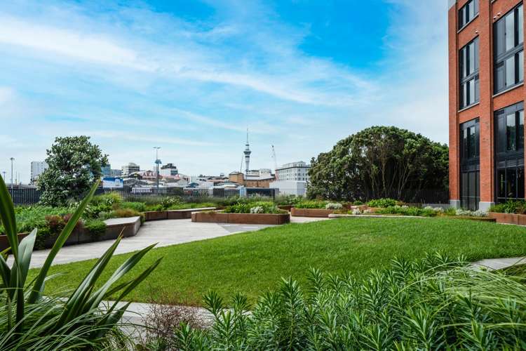 712/59 France Street Eden Terrace_14