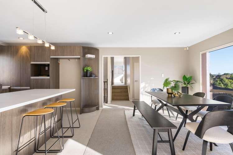 57 Rogan Street Hillsborough_24