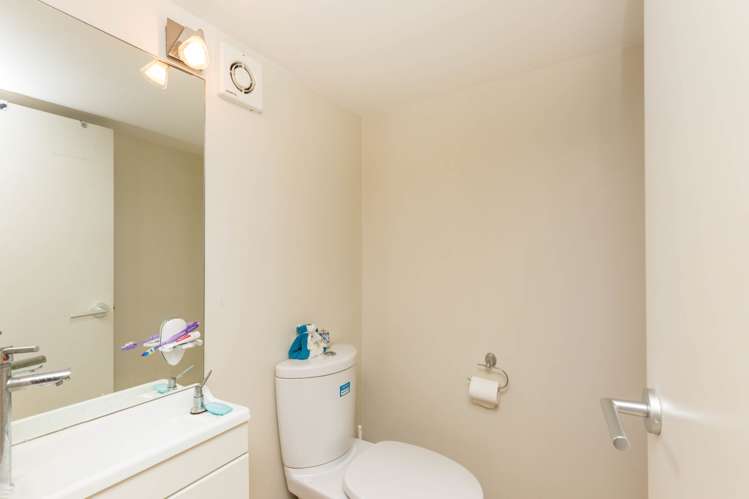 21a Hendry Avenue Hillsborough_13