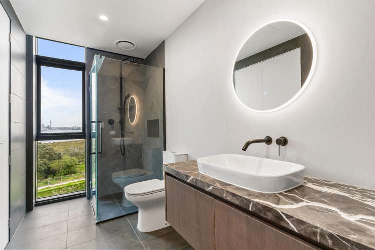505/48 Esmonde Road_2