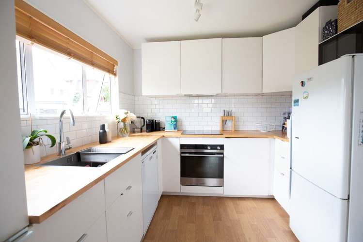 4/8 Chalmers Street Avondale_1