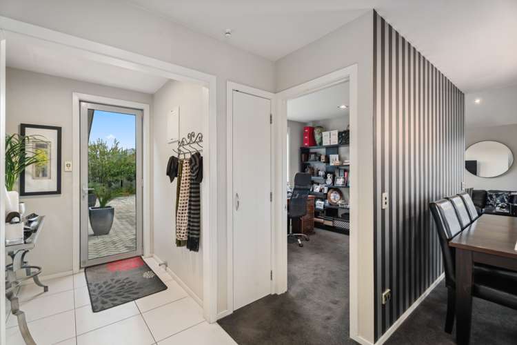 92 Barry Avenue Cromwell_16