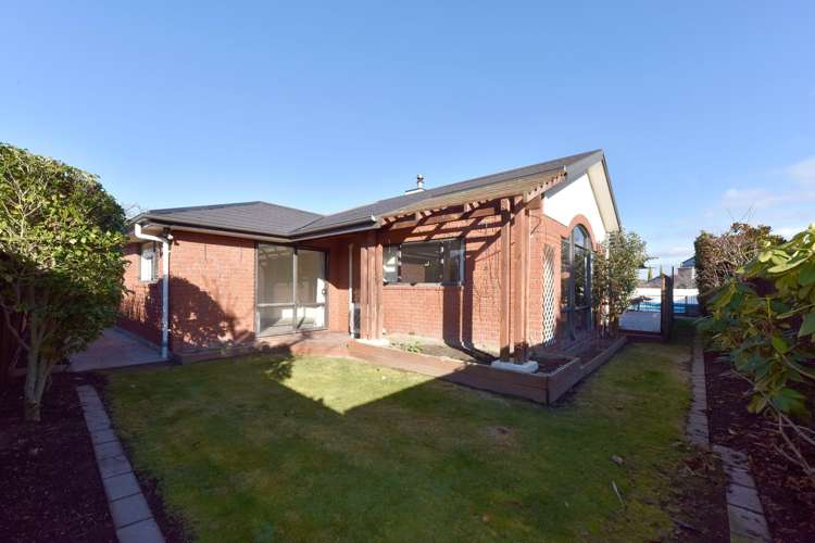 10 Courtfield Close Parklands_17