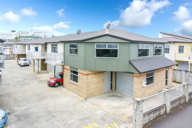 1/11 Beatty Street Melville_21