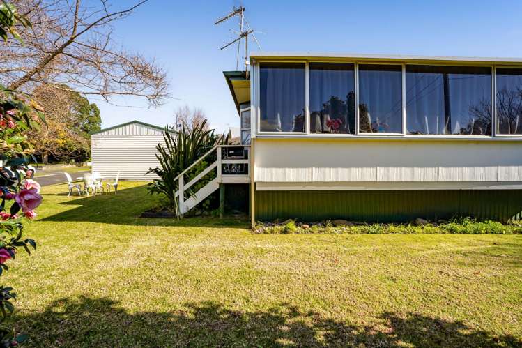 2 Handley Place Glen Avon_14