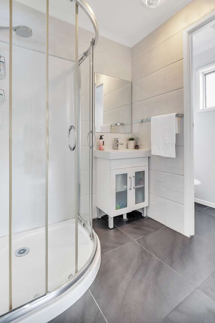 129 Botany Road Botany Downs_7