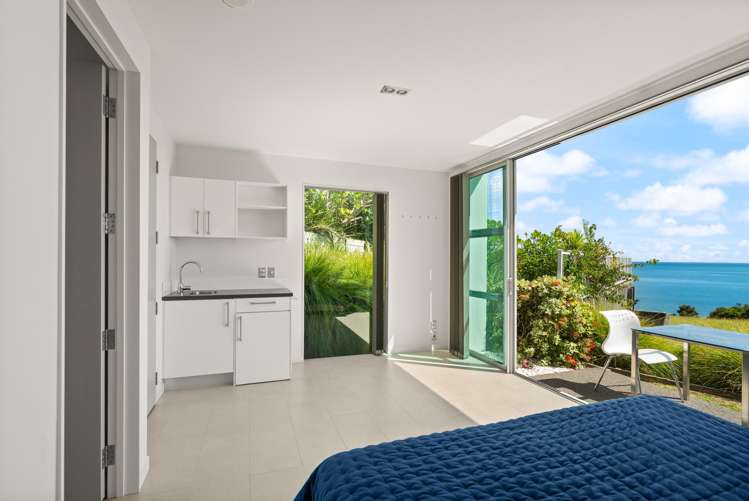 9/18 Dudley Crescent Cable Bay_17