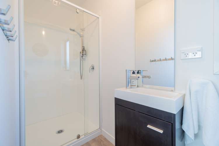 75 Burnby Drive Te Anau_21