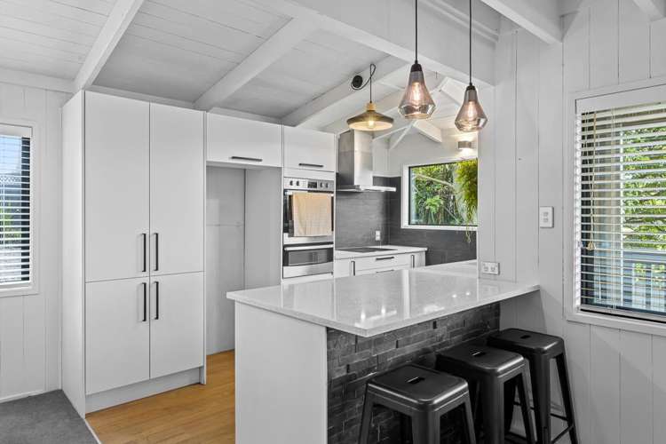 41 Taioma Crescent Te Atatu Peninsula_7