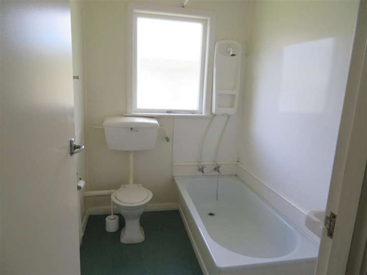 1/1A Tocker Street 1353_2