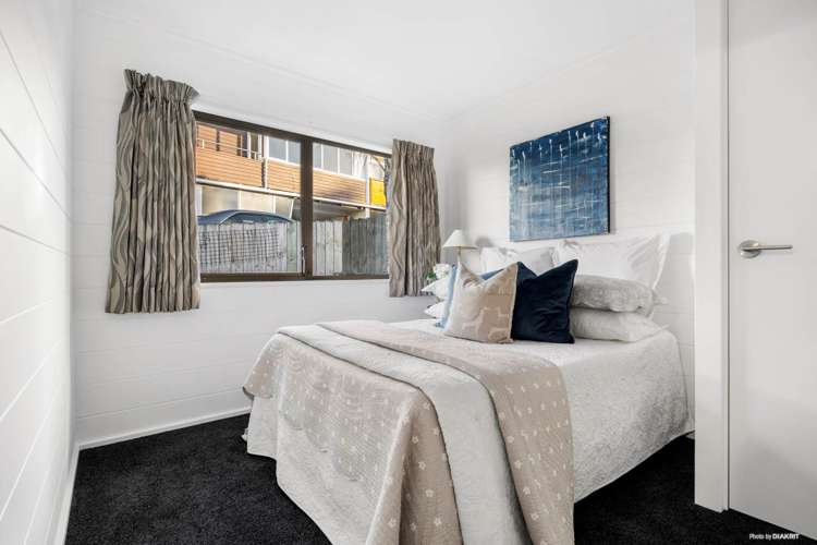 2/20 Greenhill Crescent Pakuranga_8