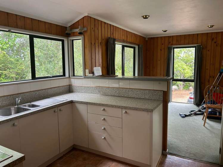 76 Kaipara Coast Highway Helensville_8