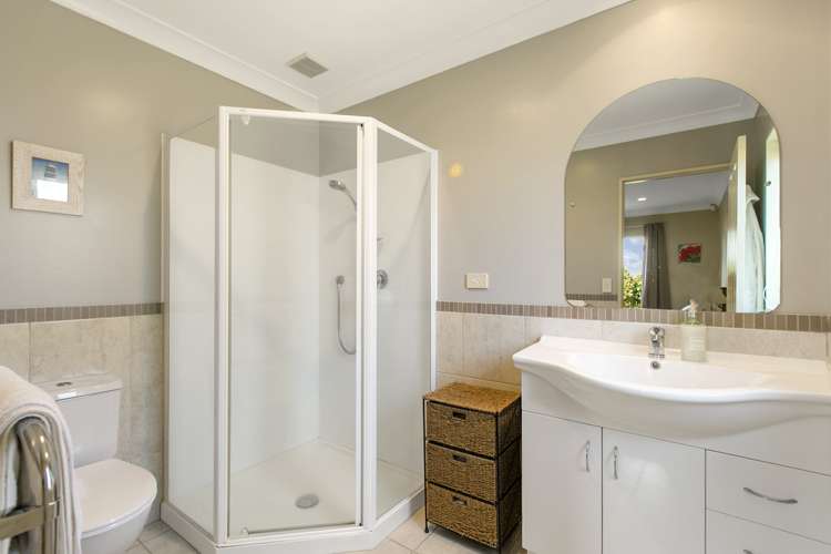 6 Crows Road Swanson_18