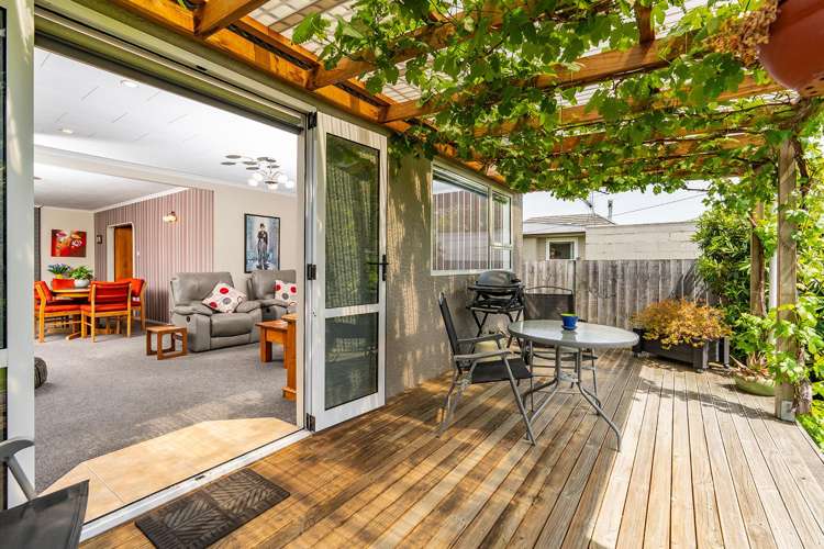 10 Ross Street Mosgiel_12