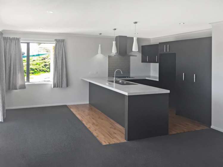 4 MacDonald Heights 10643_1