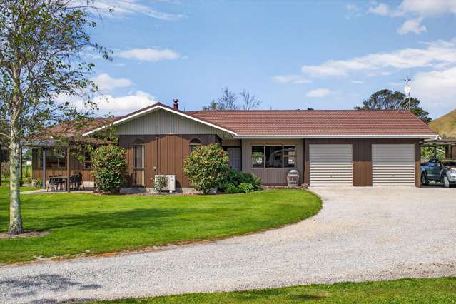 75 Sponge Bay Road Wainui_2