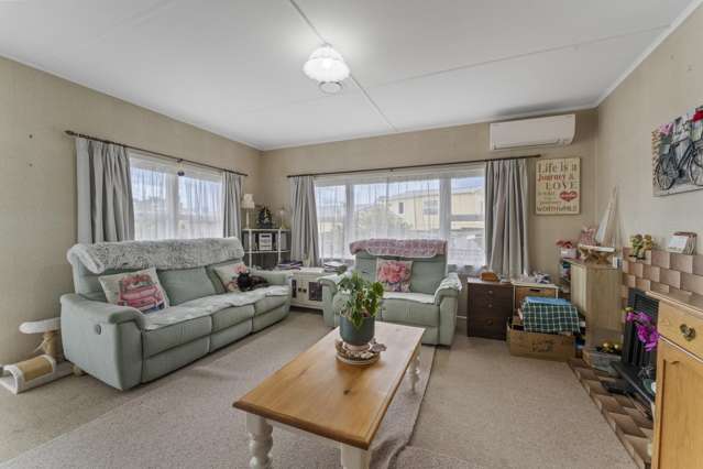 1/18 Fergusson Street Stoke_2