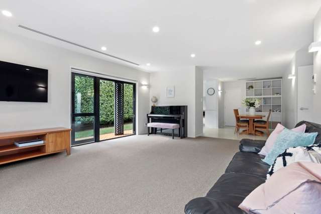 2/45 Turama Road Royal Oak_4