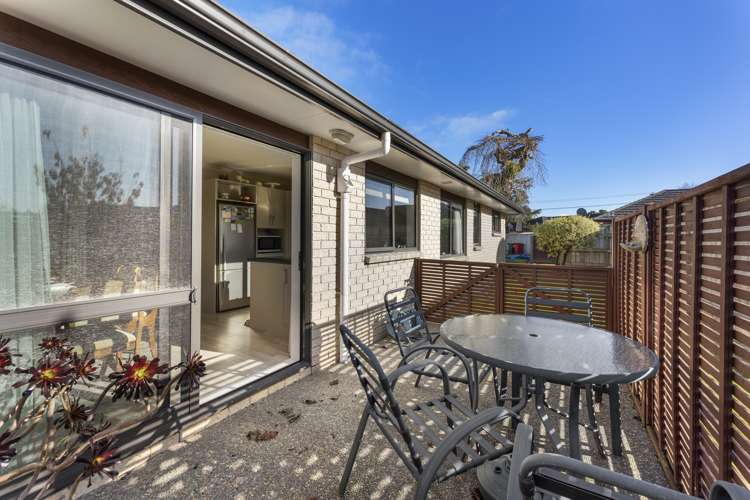 30 Ian Peter Way Otaki_16