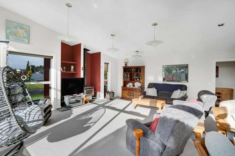 12d Takiroa Street Urenui_24