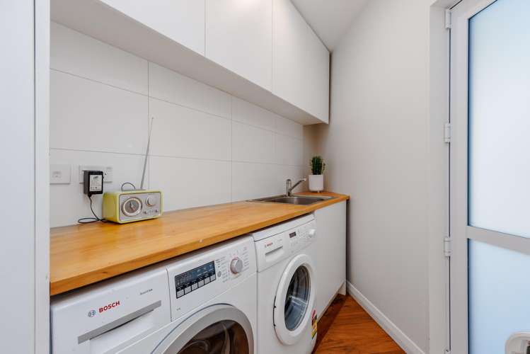 50A D'Oyly Drive Stanmore Bay_40