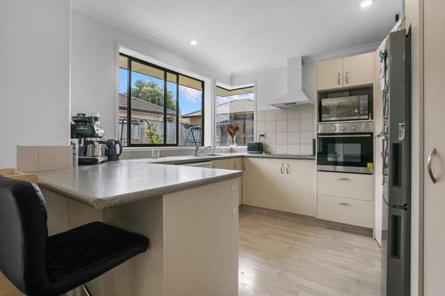22 Preston Drive Katikati_2