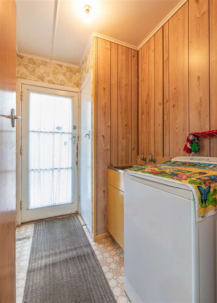 96 Russell Road Huntly_18