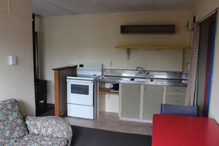 5 Findlay Street National Park_23