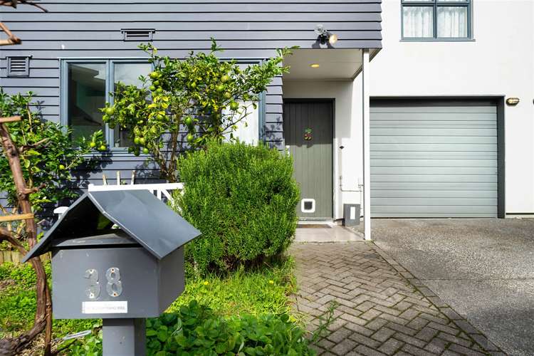 38 Saintly Lane Avondale_5