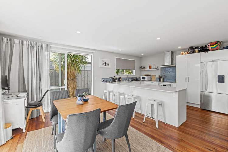 18A Derrett Place Saint Martins_7