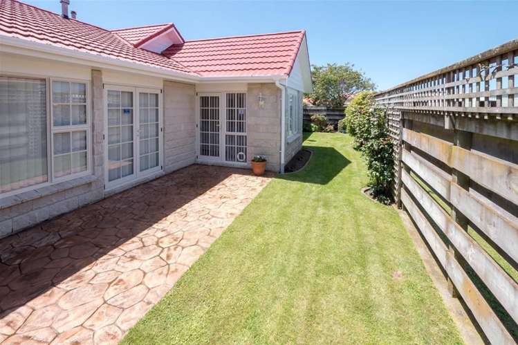 2 Beech Place Hawera_16